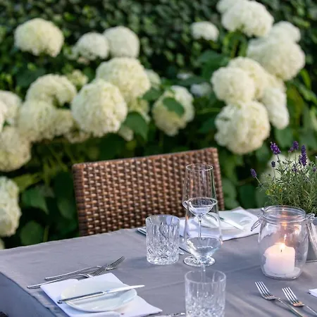 Romantik Kleber Post 4*