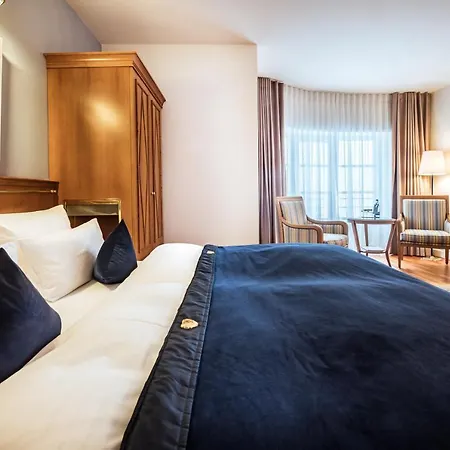 Romantik Kleber Post 4*