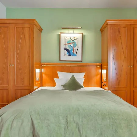 Hotel Romantik Kleber Post 4*
