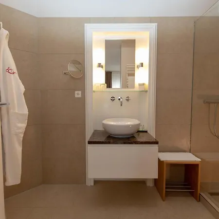 Hotel Romantik Kleber Post 4*