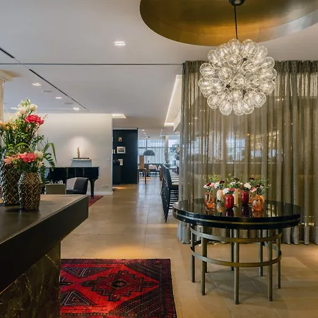 Romantik Kleber Post 4*