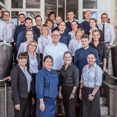 Romantik Kleber Post 4*