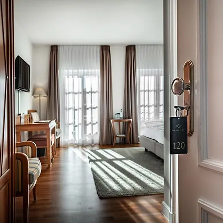 Hotel Romantik Kleber Post 4*