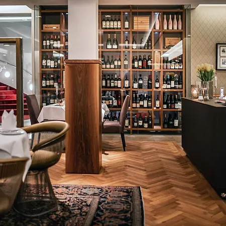 Romantik Kleber Post