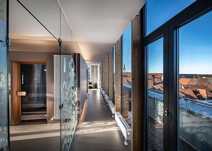 Romantik Kleber Post